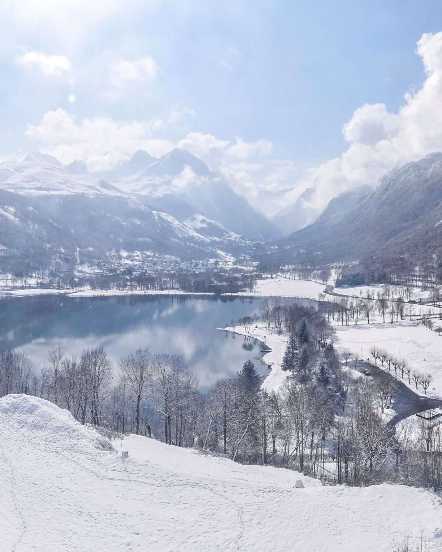 Zero to Hero <br> Work & Train Program <br> French Pyrenees